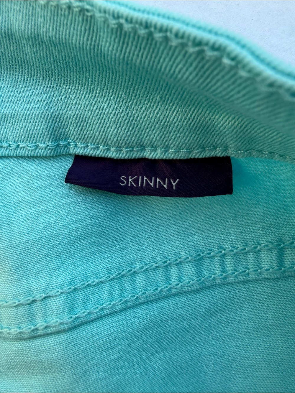 NYDJ Lift & Tuck Mint Green Skinny Jeans, Colored Denim, 8 Petite, NWOT - Picture 5 of 6